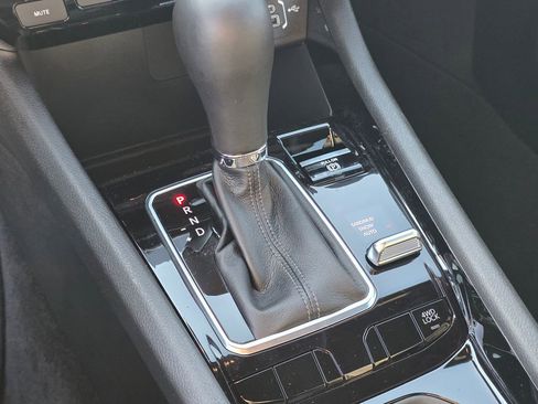 New 2026 Jeep Compass Latitude image 22