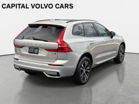 Certified 2025 Volvo XC60 B5 Core AWD/4WD image 5