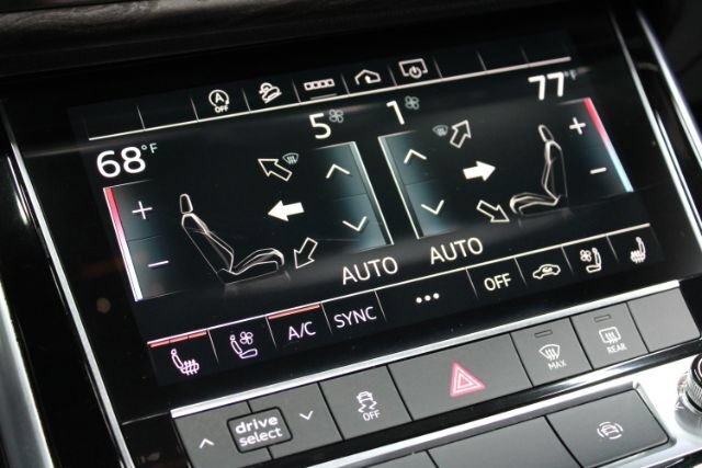 Used 2021 Audi Q8 Premium Plus w/ Premium Plus Package AWD/4WD image 21