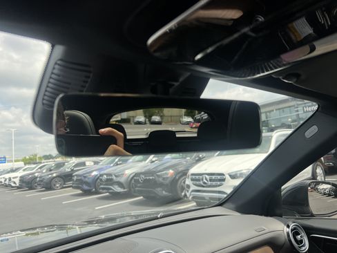 Certified 2025 Mercedes-Benz GLC 300 4MATIC image 29