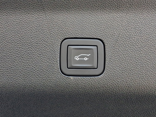 Used 2026 GMC Yukon AT4 AWD/4WD image 31