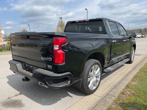 Used 2024 Chevrolet Silverado 1500 High Country w/ High Country Premium Package image 3