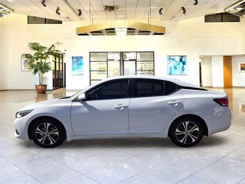 Certified 2023 Nissan Sentra SV FWD image 8