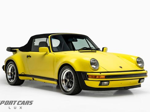 Used 1988 Porsche 911 Carrera RWD image 1