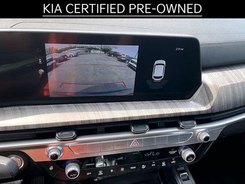 Certified 2023 Kia Telluride EX w/ EX Captain's Chair Package AWD/4WD image 19