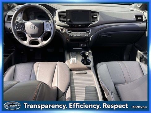 Used 2023 Honda Passport TrailSport image 18