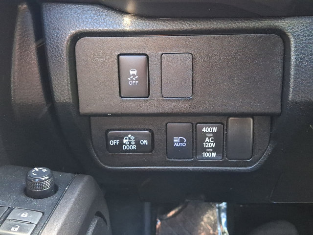 Certified 2022 Toyota Tacoma TRD Off-Road w/ Technology Package AWD/4WD image 24