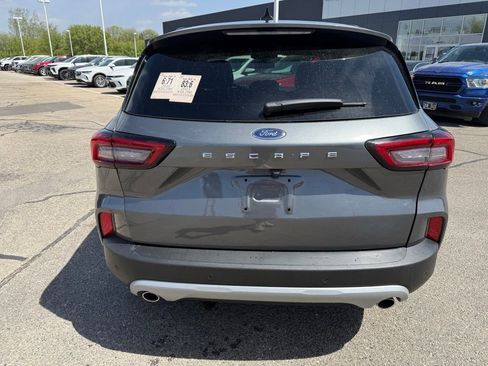 Used 2023 Ford Escape Platinum AWD/4WD image 6