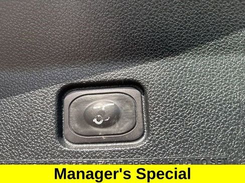 Used 2019 Ford Explorer XLT w/ Equipment Group 202A image 40