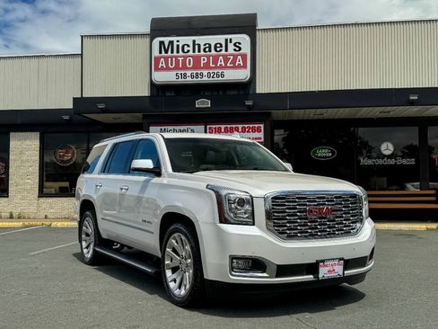 Used 2018 GMC Yukon Denali w/ Open Road Package AWD/4WD image 2