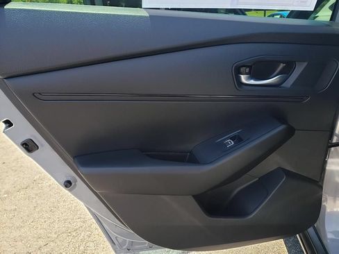 Used 2025 Honda Accord Sport image 32