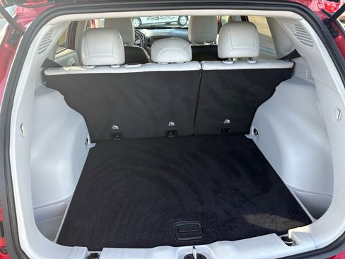 Used 2018 Jeep Compass Latitude image 53