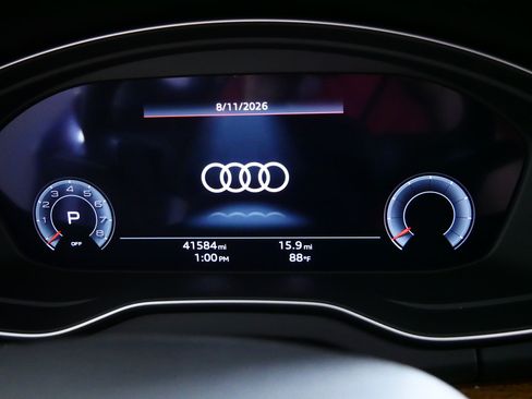 Used 2023 Audi Q5 2.0T Premium Plus w/ Premium Plus Package AWD/4WD image 21