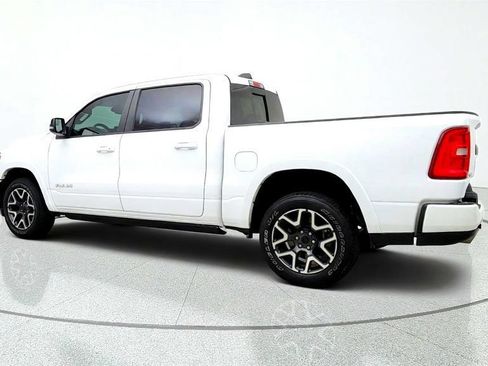 Used 2025 RAM 1500 Laramie AWD/4WD image 7