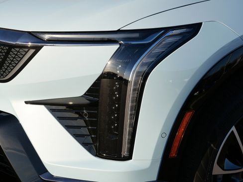 New 2026 Cadillac Optiq Sport 1 image 14