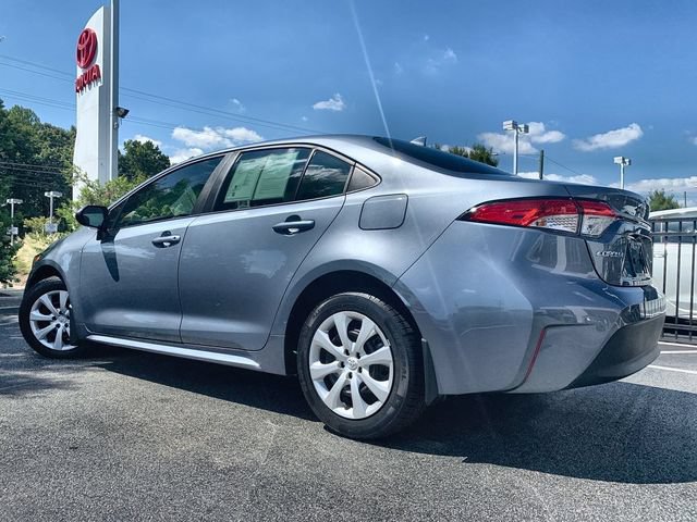 Used 2025 Toyota Corolla LE FWD image 6