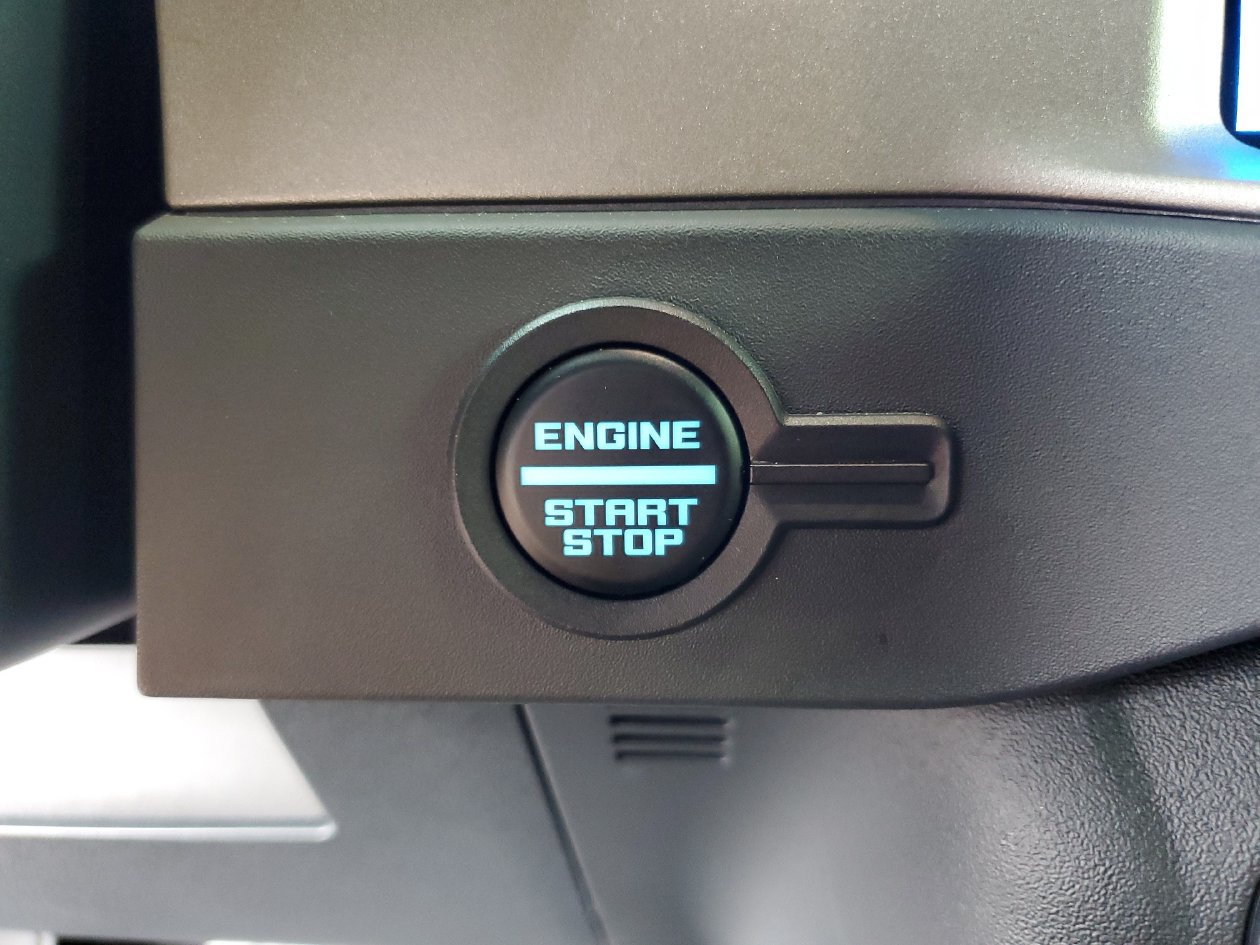Used 2025 Ford Bronco Outer Banks AWD/4WD image 23
