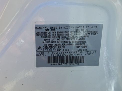 New 2026 Nissan Kicks SR w/ SR Premium Package FWD image 31