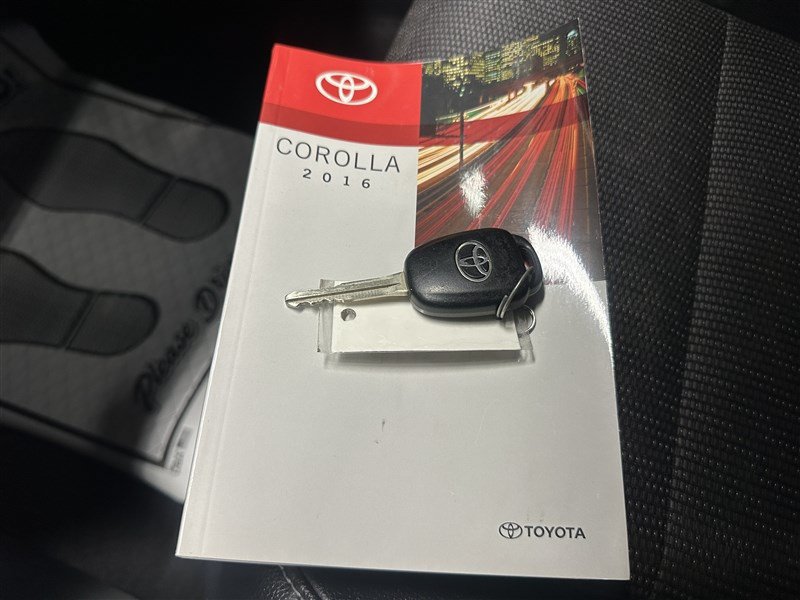 Used 2016 Toyota Corolla S FWD image 23