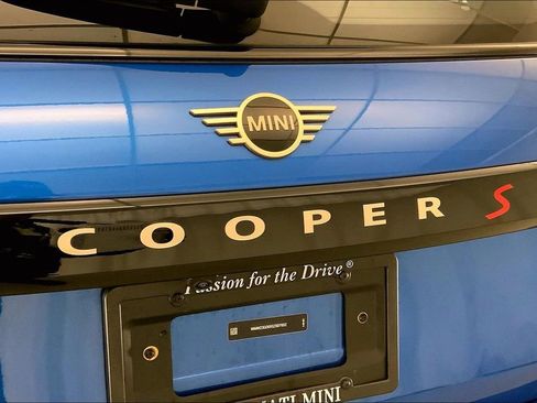 Used 2025 MINI Cooper S image 30
