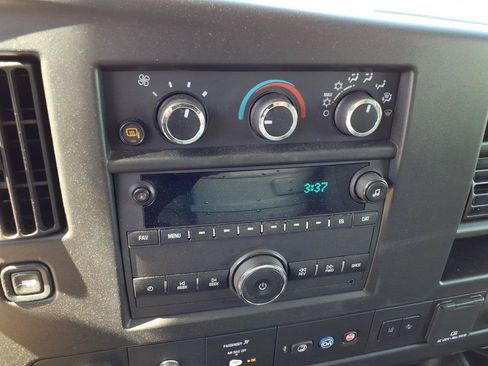 Used 2022 Chevrolet Express 2500 w/ Driver Convenience Package RWD image 25
