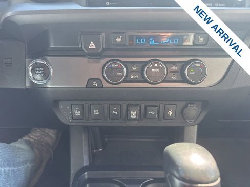 Used 2020 Toyota Tacoma TRD Off-Road w/ Technology Package RWD image 25