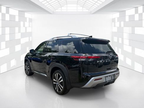Used 2025 Nissan Pathfinder Platinum w/ Cargo Package FWD image 5