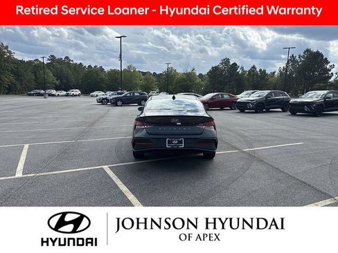 Certified 2025 Hyundai Elantra Sport image 15