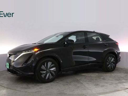 Used 2024 Nissan Ariya AWD image 18