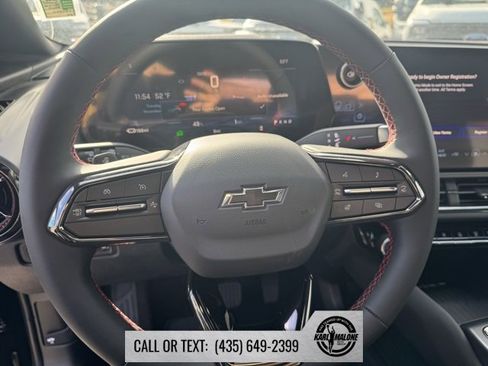 New 2026 Chevrolet Equinox EV RS image 13