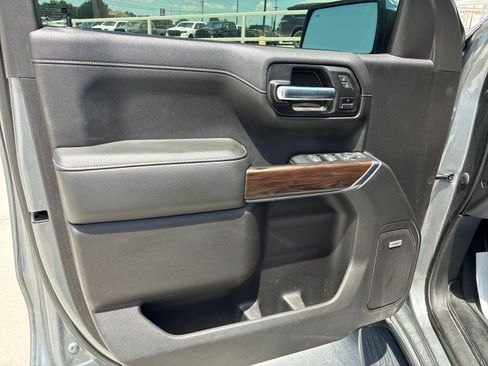 Used 2020 GMC Sierra 1500 SLT w/ SLT Premium Plus Package AWD/4WD image 16