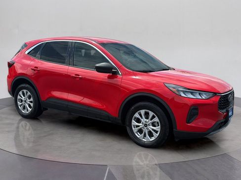 Used 2024 Ford Escape Active AWD/4WD image 9