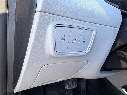 Used 2022 Hyundai Tucson Limited image 16