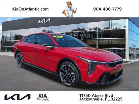 Used 2025 Kia K4 GT-Line FWD image 1
