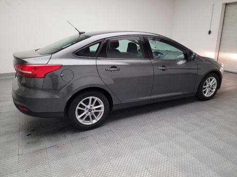 Used 2018 Ford Focus SE image 10