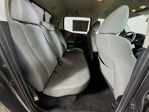 Used 2017 Toyota Tacoma SR image 23