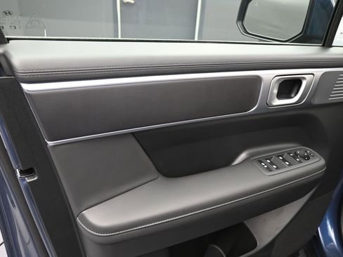 Used 2026 Hyundai Santa Fe SEL FWD image 13