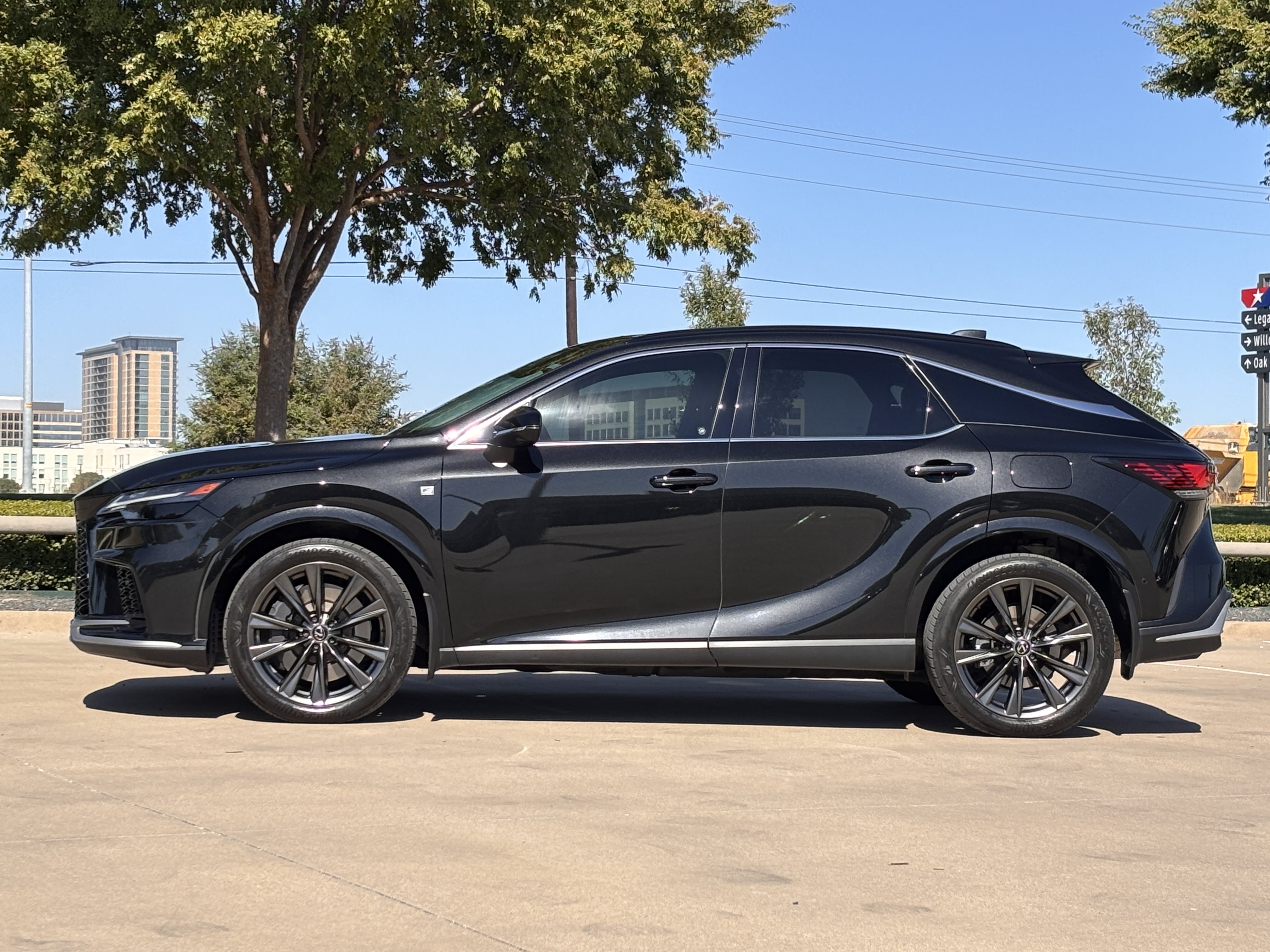 Certified 2024 Lexus RX 350 F Sport w/ Convenience Package AWD/4WD image 2