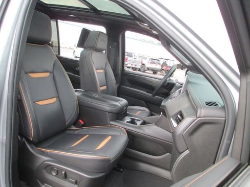 Used 2023 GMC Yukon XL AT4 w/ Max Trailering Package AWD/4WD image 29