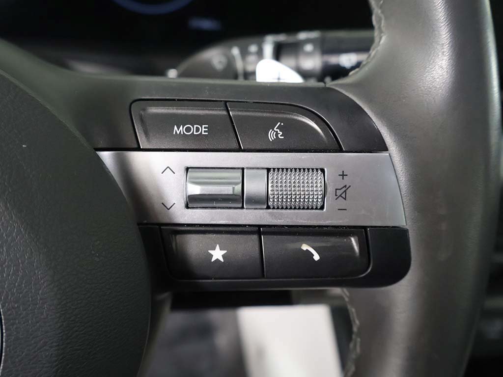 Used 2024 Hyundai Kona SEL w/ Convenience Package FWD image 40