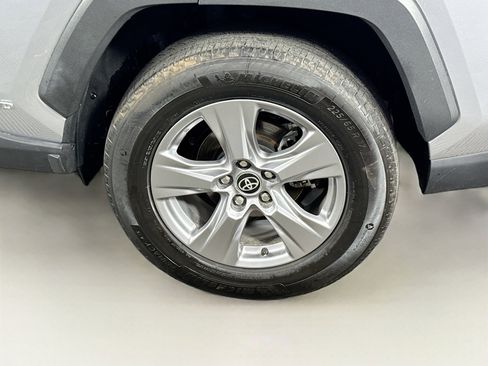 Certified 2025 Toyota RAV4 XLE AWD/4WD image 9