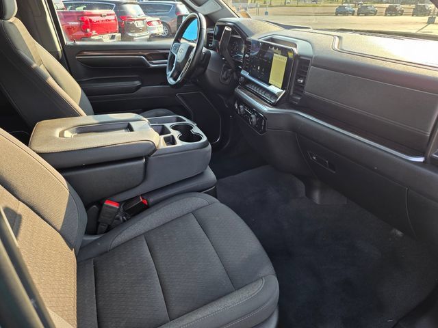 Used 2024 Chevrolet Silverado 1500 LT AWD/4WD image 36
