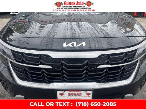 Used 2024 Kia Seltos LX AWD/4WD image 32