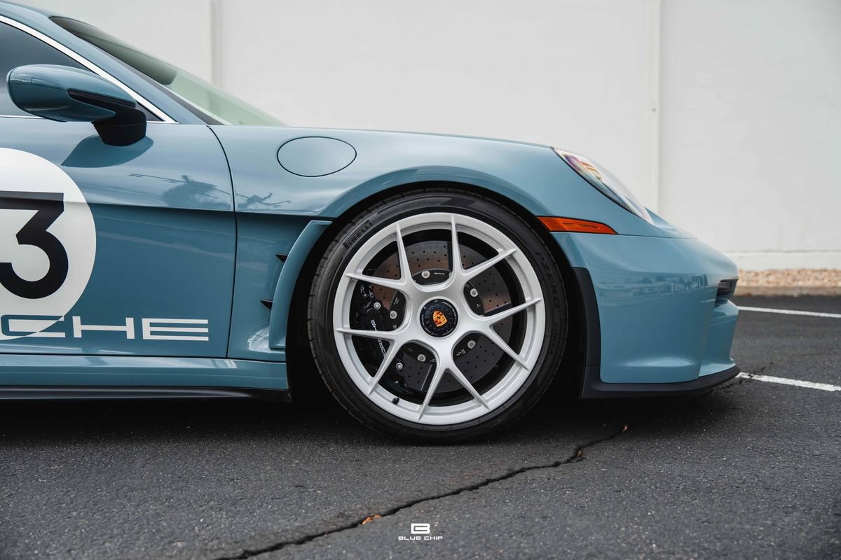Used 2024 Porsche 911 GT2 RS RWD image 7
