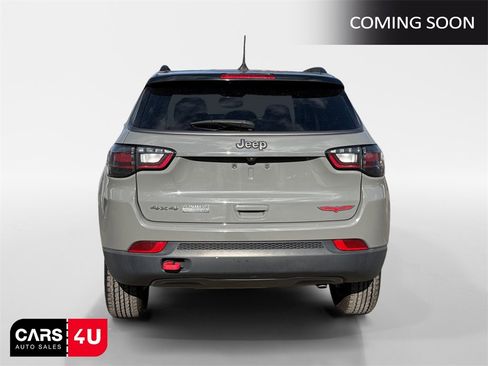 Used 2022 Jeep Compass Trailhawk w/ Trailhawk Elite Group image 6