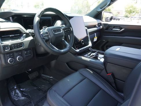 New 2026 GMC Yukon XL Denali w/ Advanced Technology Package AWD/4WD image 18