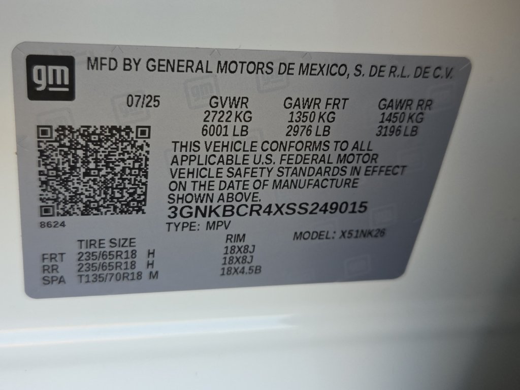 Used 2025 Chevrolet Blazer LT FWD image 3