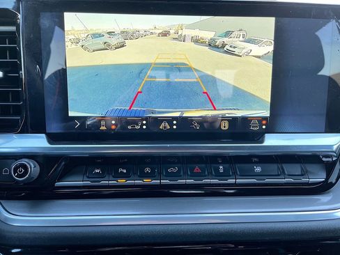 Used 2024 Chevrolet Silverado 1500 High Country w/ High Country Premium Package image 14