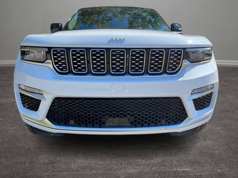 New 2025 Jeep Grand Cherokee Summit image 26