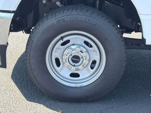 New 2025 Ford F350 XL w/ XL Driver Assist Package image 9